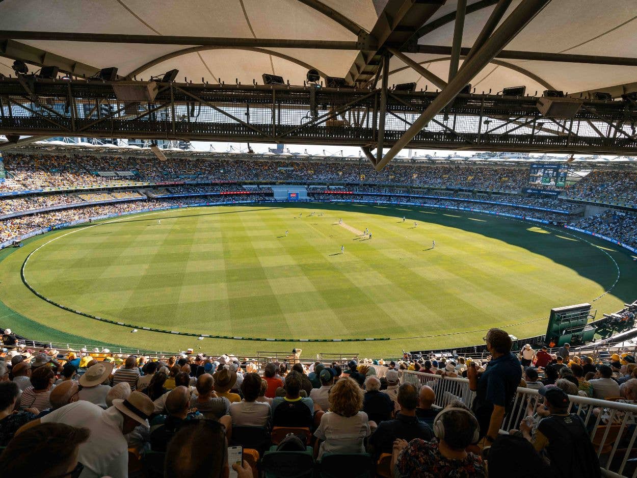 A full stadium shot overlooking the field of play at The Ashes